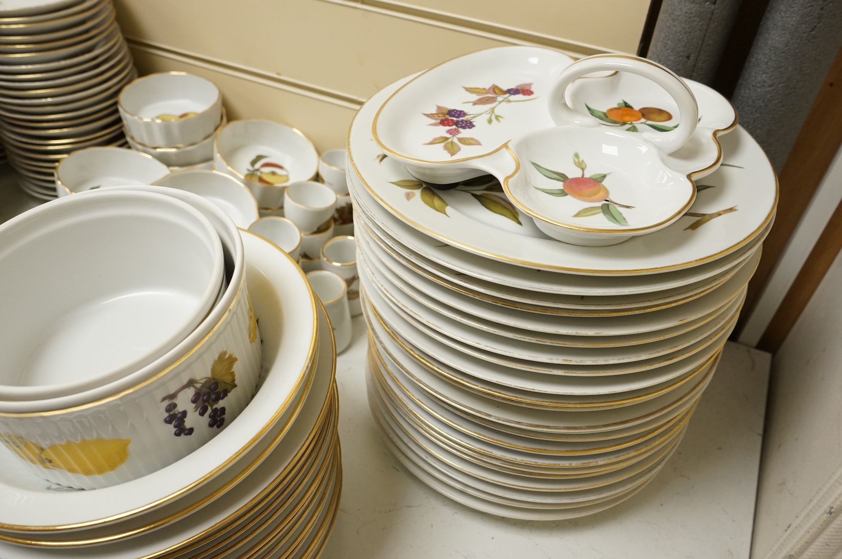 A group of Royal Worcester Evesham kitchen and dinner wares